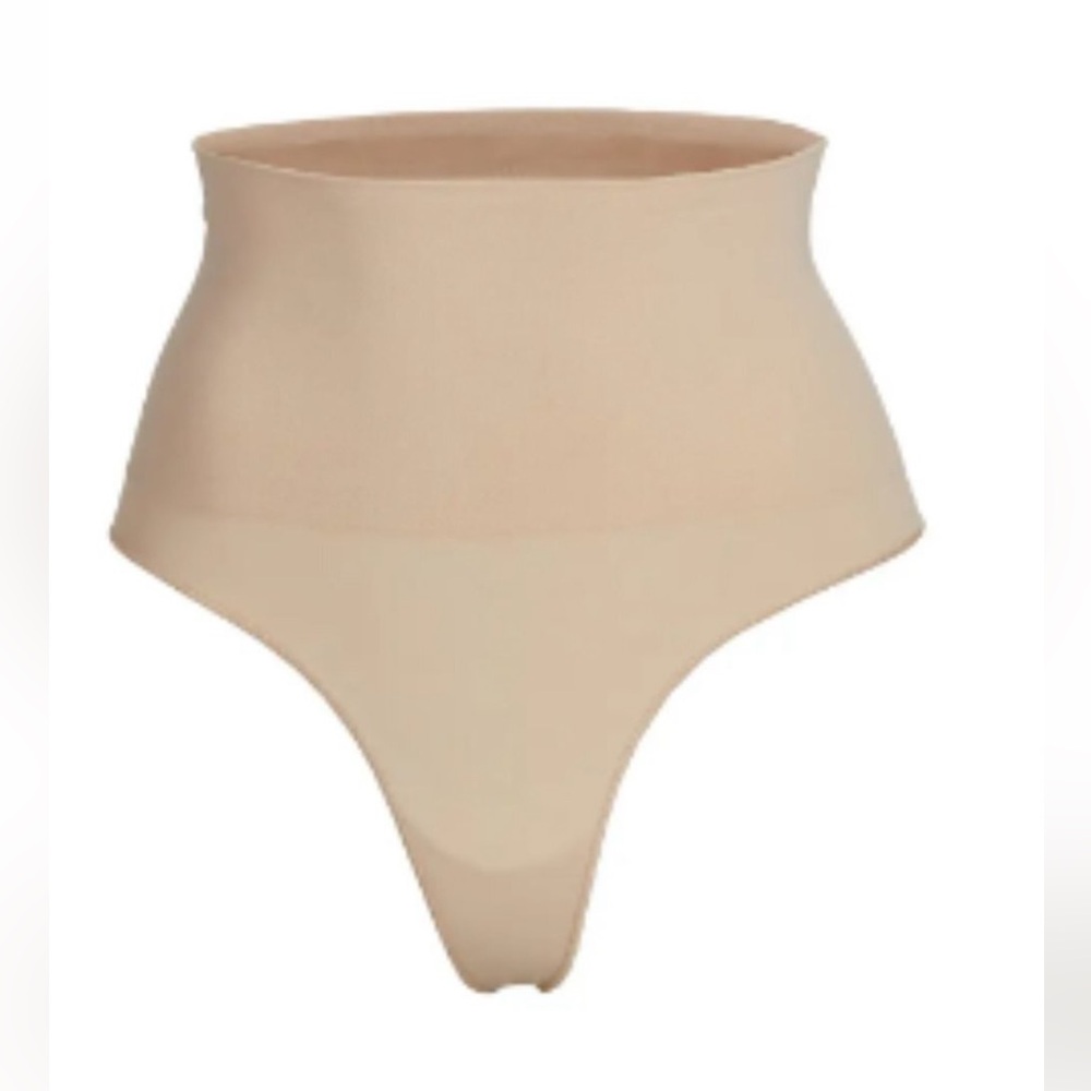 Skims Core Control Corset Thong in Onyx